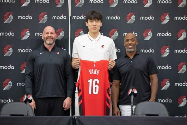富深所 专家点评2025年选秀：弗拉格冲击ROY 杨瀚森成意外之选